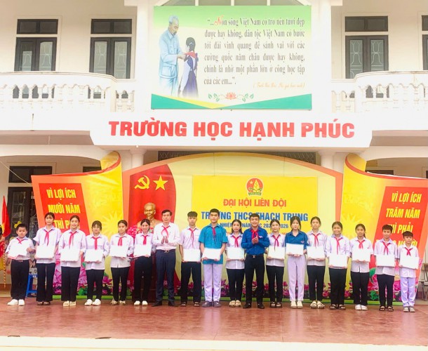 ĐẠI HỘI LIÊN ĐỘI TRƯỜNG THCS THẠCH TRUNG NĂM HỌC 2025-2026