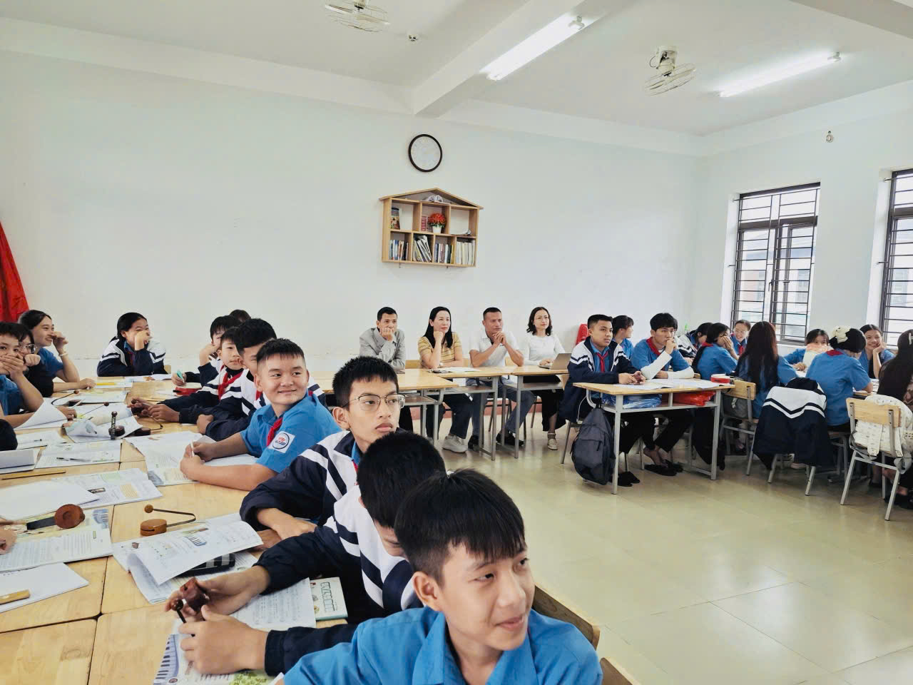 THAO GIẢNG CHÀO MỪNG NGÀY NHÀ GIÁO VIỆT NAM 20/11